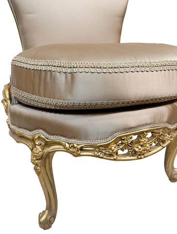 Antique Finish Accent Chair Gold Leaf