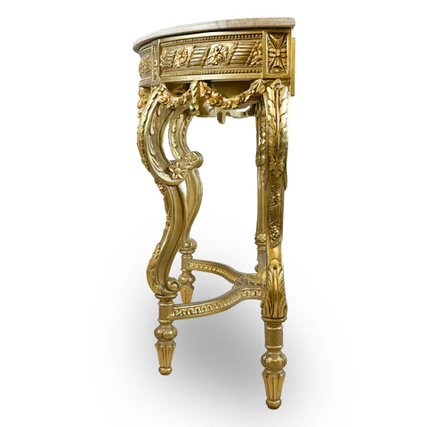 Vintage Elegant Luxury Table Interior Design