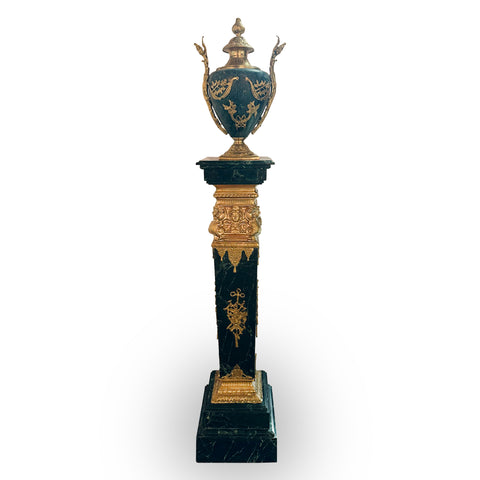 Vintage Elegant Luxury Vase Interior Design