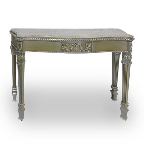 4 Legs Table